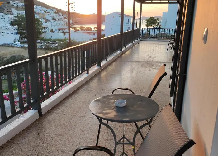 The View House